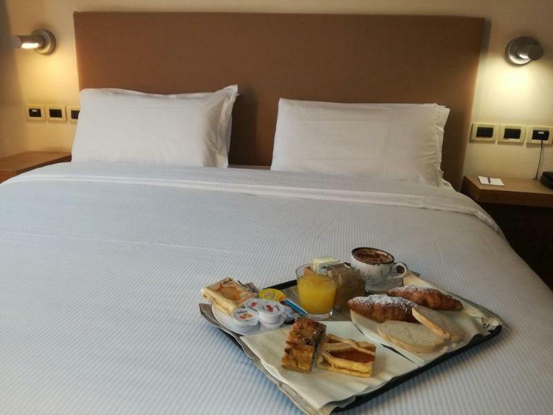 Jr Hotels Gigli Firenze Calenzano Ngoại thất bức ảnh